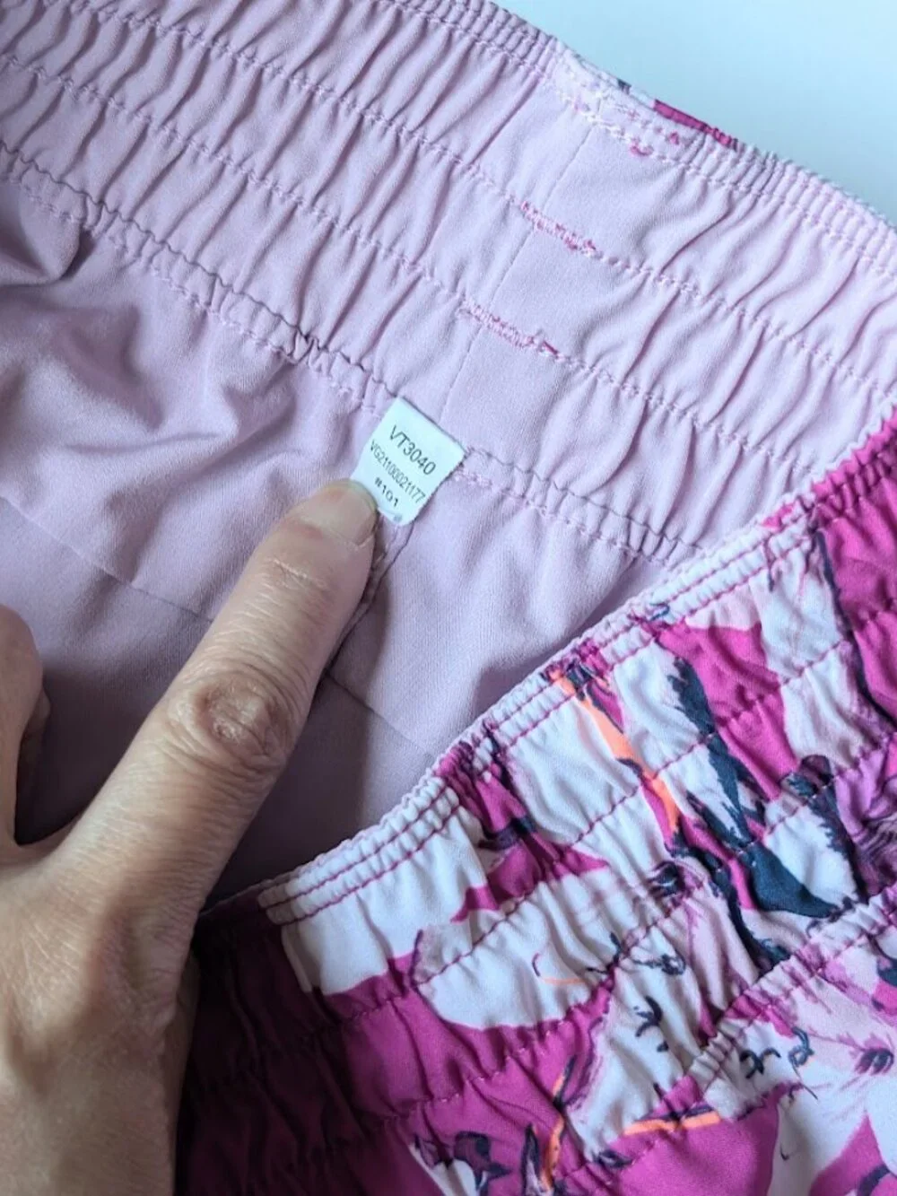 Avia Athletic Active Reversible Floral Magenta Running Shorts Girls L(10-12)
